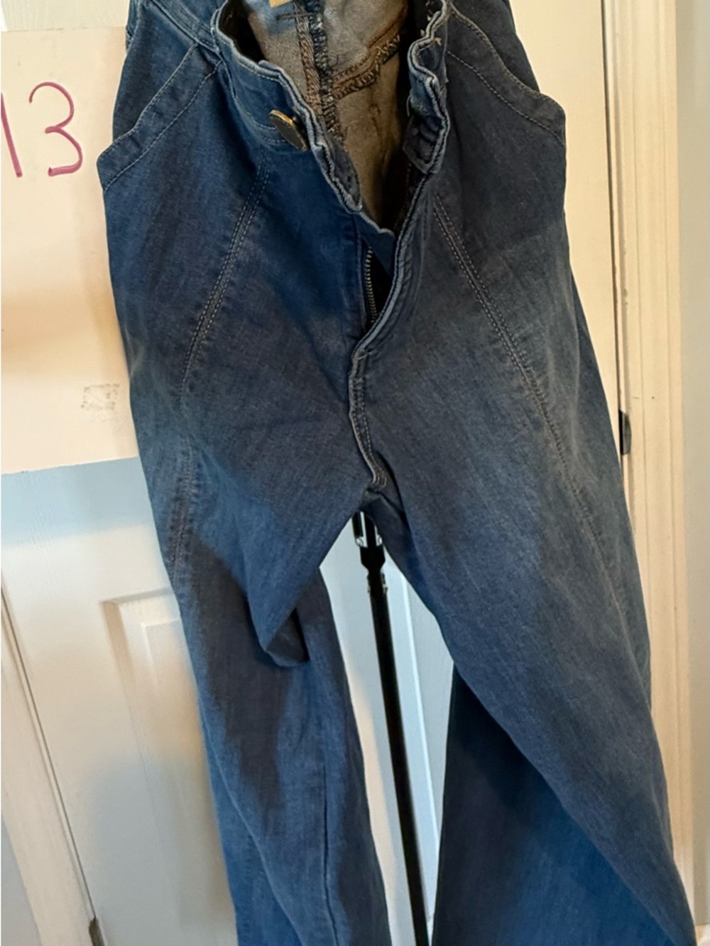 Democracy Women’s Relaxed Barrel Denim Jeans in Medium Blue
